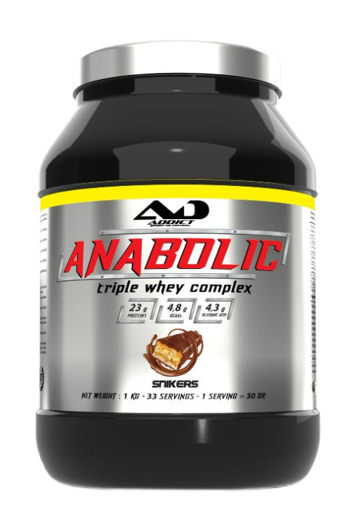 Pose med Addict Sport Nutrition Anabolic Triple Whey Complex valleprotein, Snikers