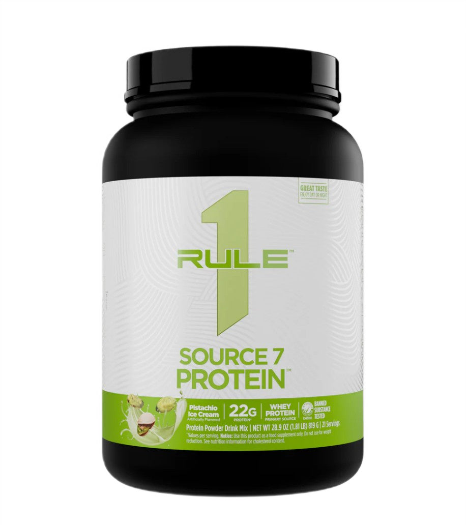 Beholder med Rule One Source7 proteinpulver i smagen Pistachio Gelato, 897 g
