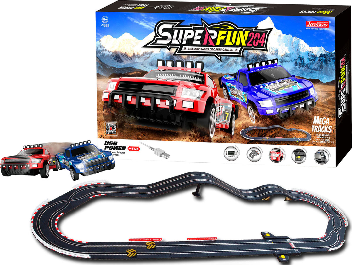 Joysway SuperFun 204 elektrisk racerbane på 446 cm med to short course-racerbiler