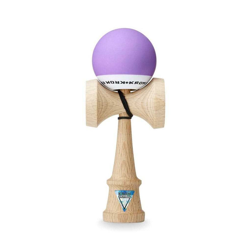Se Kendama Krom Pop Lavendel One size ✔ Kæmpe udvalg i  KROM Kendama ✔ Hurtig levering: 1 - 2 Hverdage samt billig fragt - Varenummer: JUCO-pop-lavender og barcode / Ean: &