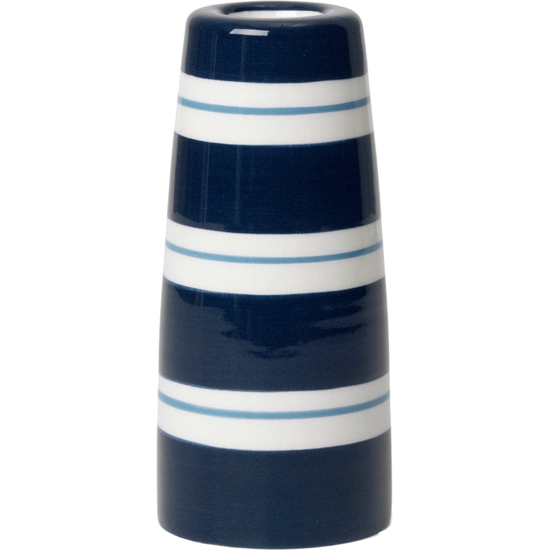 Se Kähler Omaggio Nuovo lysestage, Ø 5,5 cm, mørkeblå ✔ Kæmpe udvalg i Kähler ✔ Meget billig fragt og hurtig levering: 1 - 2 hverdage - Varenummer: KTO-690155 og barcode / Ean: &
