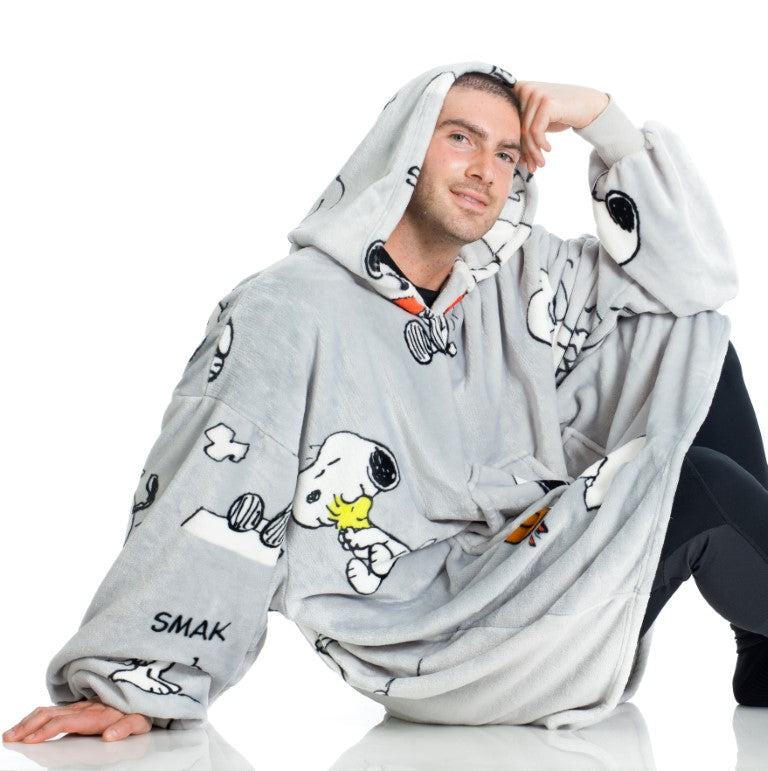 Se KANGURONE SNOOPY Hoodie Plaid til Voksne ✔ Kæmpe udvalg i KANGURONE - Køb online på udsalg og tilbud lige nu ✔ Super billig fragt og lynhurtig levering - Varenummer: MMAction-2131309 og 8006843013094 på lager - Udsalg på Plaider / Ponchoer Få op til 67% i rabat - Tusindvis af varer fra over 2.739 mærker