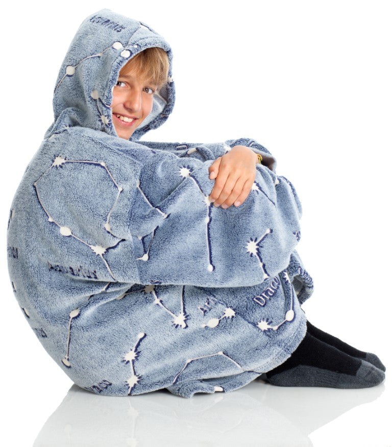 Se KANGURONE Stjernebillede Glow Hoodie Plaid til børn ✔ Kæmpe udvalg i KANGURONE - Køb online på udsalg og tilbud lige nu ✔ Billig fragt og hurtig levering - Varenummer: MMAction-2131303 og 8006843013032 på lager - Udsalg på Plaider / Ponchoer Få op til 67% i rabat - Find over 1.798 mærker på udsalg