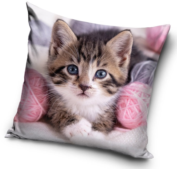 Se Kat pudebetræk 40 x 40 cm ✔ Kæmpe udvalg i Bolig Magasin - Køb online på udsalg og tilbud lige nu ✔ Lav fragtpris og hurtig levering - Varenummer: MMAction-2040476 og 5904302521131 på lager - Udsalg på Pyntepudebetræk Spar stort – op til 53% - Over 2.739 mærker med kæmpe udsalg