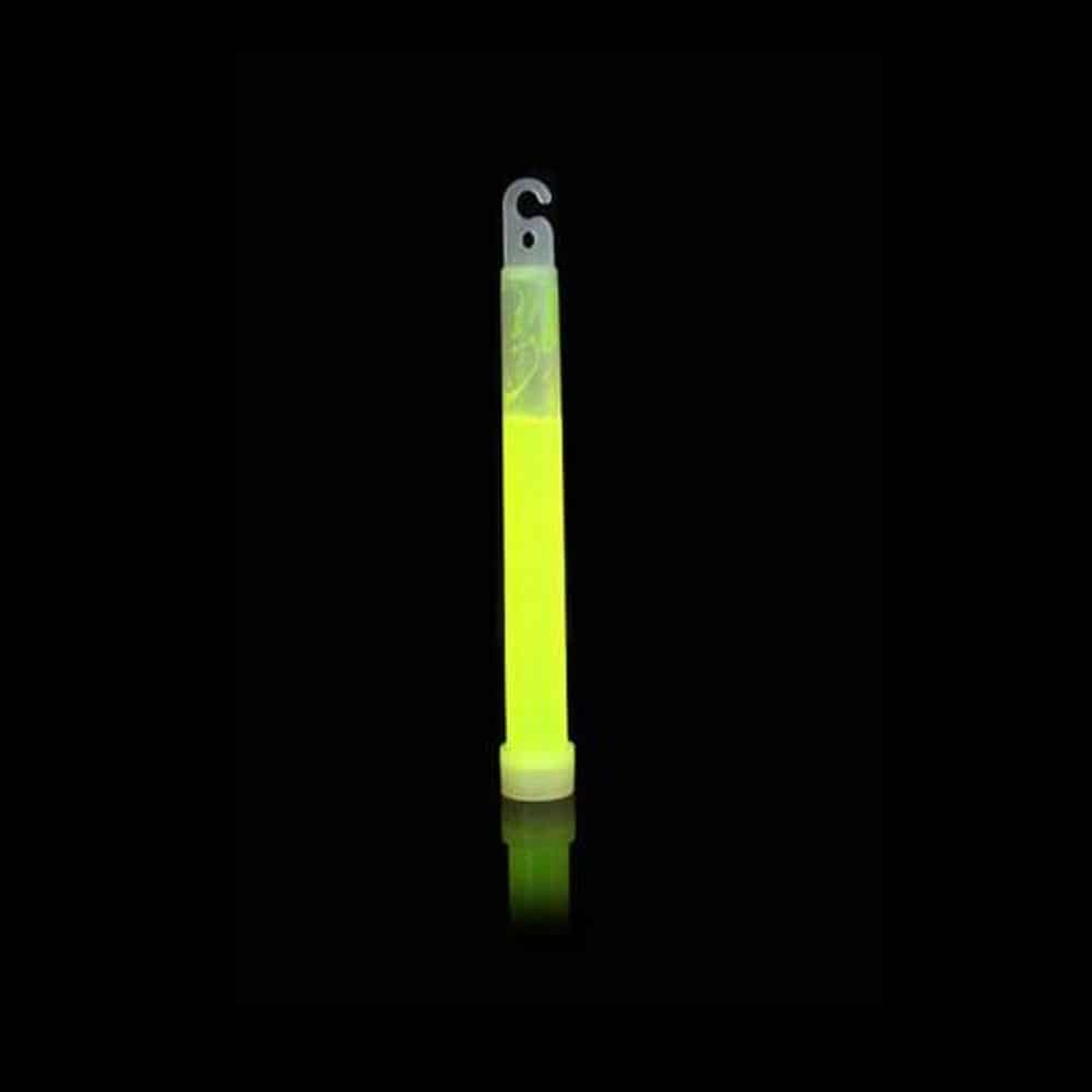 Grønt knæklys af typen glow stick på 17 x 130 mm
