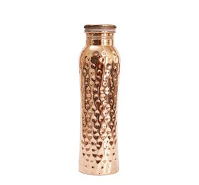 Se Kobber Vandflaske Hamret 500 ml 1 stk. ✔ Kæmpe udvalg i  KopK - Køb online på udsalg og tilbud lige nu ✔ Hurtig levering: 1 - 2 Hverdage samt billig fragt - Varenummer: HG-543060 og barcode / Ean: 4260563290362 på lager - Udsalg på Hus & Fritid > > Spar op til 56% - Over 1354 design mærker på udsalg
