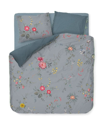 Se tilbud på PIP Fleur Grandeur Blue dobbeltdyne 230x220+2/50x60. Billigt udsalg! Hurtig levering, 1-2 hverdage. Spar op til 55%.
