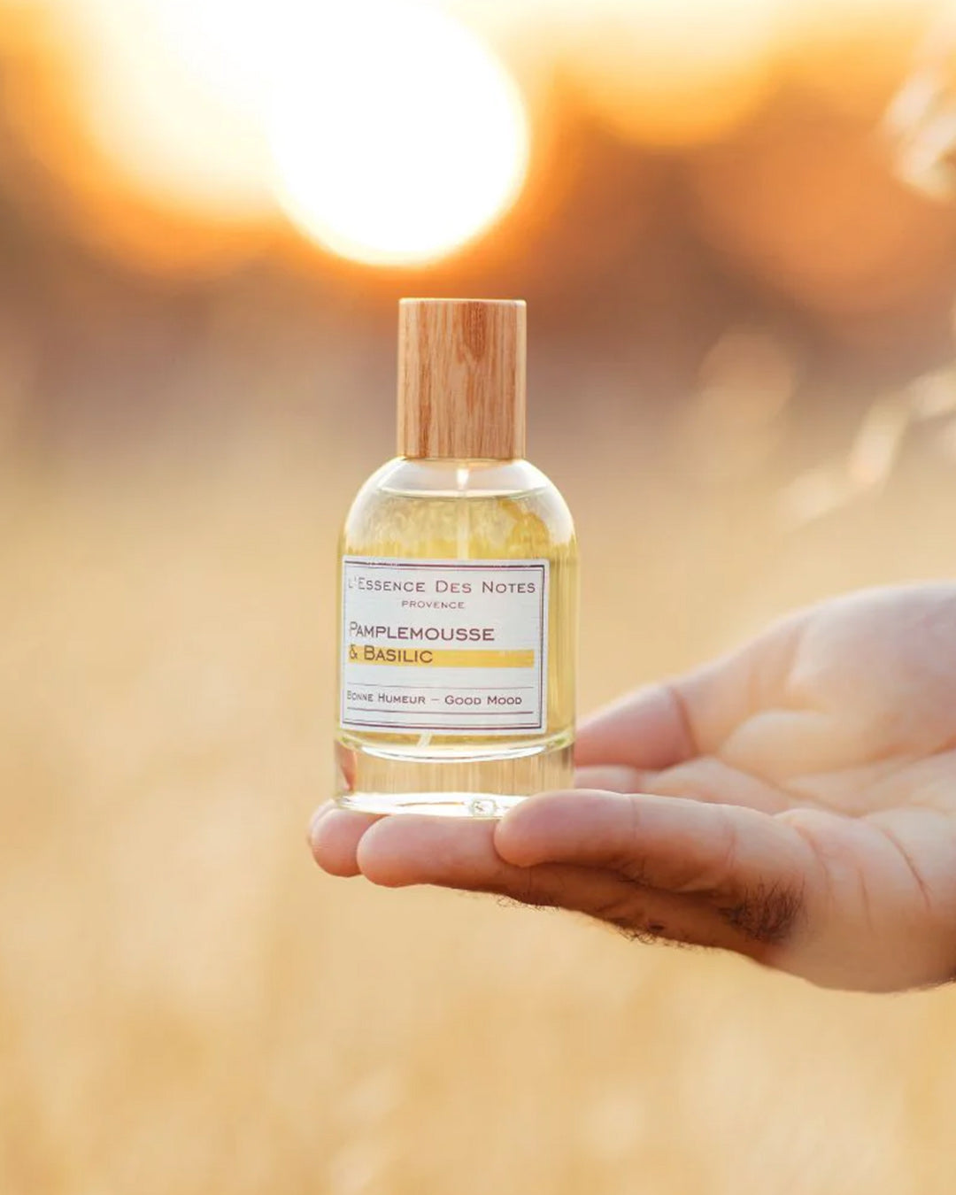 Grapefruit & Basil Eau de Parfum fra Lessence des notes