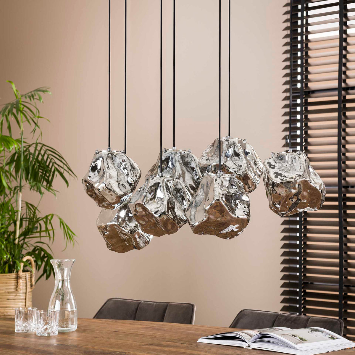 Se Rock - Loftlampe med syv mundblæste glasskærme Levering med pære(r) ❤ Kæmpe udvalg i 3-nordic - Køb online på udsalg og tilbud lige nu ❤ Hurtig levering til lave fragtpriser - Varenummer: 3-nordic-3094-5333 og barcode / Ean: på lager - Udsalg på Lamper - Loftlamper - pendler - Langbordspendler Spar helt op til 73% - Find dine favoritter blandt 2.739 brands