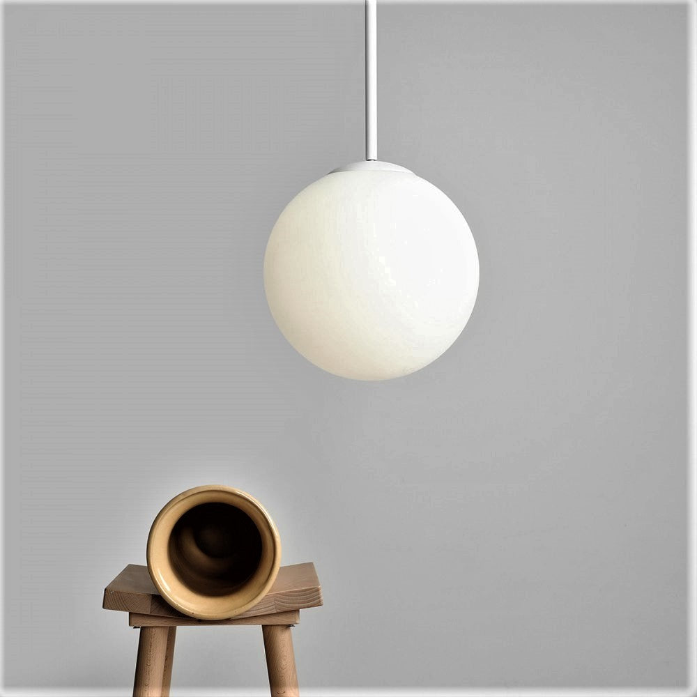 Se Stick - Loftlampe i hvid metal og glas, ø 30 cm. kuppel ❤ Kæmpe udvalg i 3-nordic - Køb online på udsalg og tilbud lige nu ❤ Billig fragt • Hurtig levering - Varenummer: 3-nordic-3329 og barcode / Ean: på lager - Udsalg på Lamper - Loftlamper - pendler - Pendler med 1 skærm Få op til 67% i rabat - Shop udsalg fra mere end 1.798 mærker