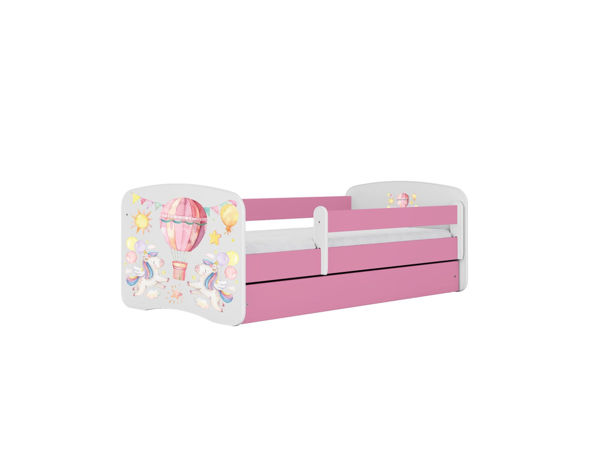 Se KOCOT KIDS Seng babydreams lyserød ballon med skuffe med madras 180/80 ❤ Kæmpe udvalg i Kocot Kids - Køb online på udsalg og tilbud lige nu ❤ Meget billig fragt og hurtig levering: 1 - 2 hverdage - Varenummer: Boboonline-111810 og barcode / Ean: 5903282072725 på lager - Udsalg på Børn,Børnemøbler,Børnesenge,Juniorsenge,
Børn,
Børnemøbler,
Børnesenge,
Børnesenge med skuffer, Store besparelser – op til 77% - Shop over 2.281 kendte brands på udsalg
