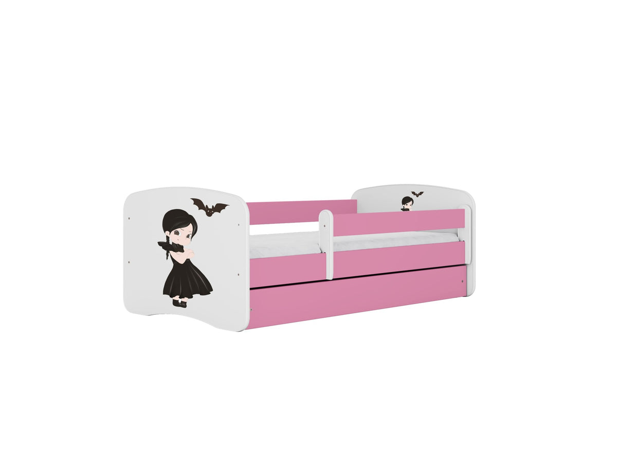 Se KOCOT KIDS Seng babydreams pink wednesday med skuffe med madras 160/80 ❤ Kæmpe udvalg i Kocot Kids - Køb online på udsalg og tilbud lige nu ❤ Billig fragt • Hurtig levering - Varenummer: Boboonline-112193 og barcode / Ean: 5903282076792 på lager - Udsalg på Børn,Børnemøbler,Børnesenge,Juniorsenge,
Børn,
Børnemøbler,
Børnesenge,
Børnesenge med skuffer, Spar helt op til 79% - Stort udsalg på over 739 brands