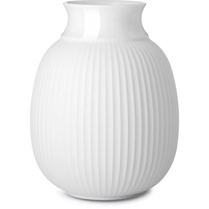 Se Lyngby Porcelæn Curve vase 17,5 cm. ✔ Stort online udvalg i Lyngby Porcelæn ✔ Hurtig levering: 1 - 2 Hverdage samt billig fragt - Varenummer: KTO-200541 og barcode / Ean: &