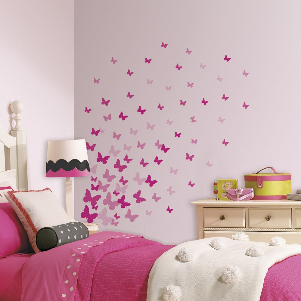 Se Lyserøde sommerfugle wallstickers ✔ Kæmpe udvalg i Roommates - Køb online på udsalg og tilbud lige nu ✔ Super billig fragt og lynhurtig levering - Varenummer: MMAction-216149 og 34878032689 på lager - Udsalg på Wallstickers til børneværelset Op til 61% rabat - Over 1.329 mærker på online udsalg