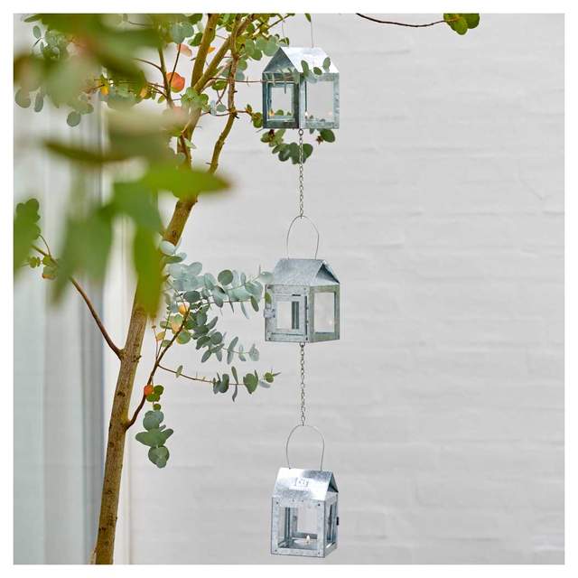 Se Marco -3 Mini lanterner til fyrfadslys på kæde, 5 farver Galvaniseret ❤ Kæmpe udvalg i 3-nordic - Køb online på udsalg og tilbud lige nu ❤ Billig fragt • Hurtig levering - Varenummer: 3-nordic-2394-4407 og barcode / Ean: på lager - Udsalg på Haven - Lys, liv og opbevaring Op til 61% rabat - Find tilbud fra over 2.739 mærker