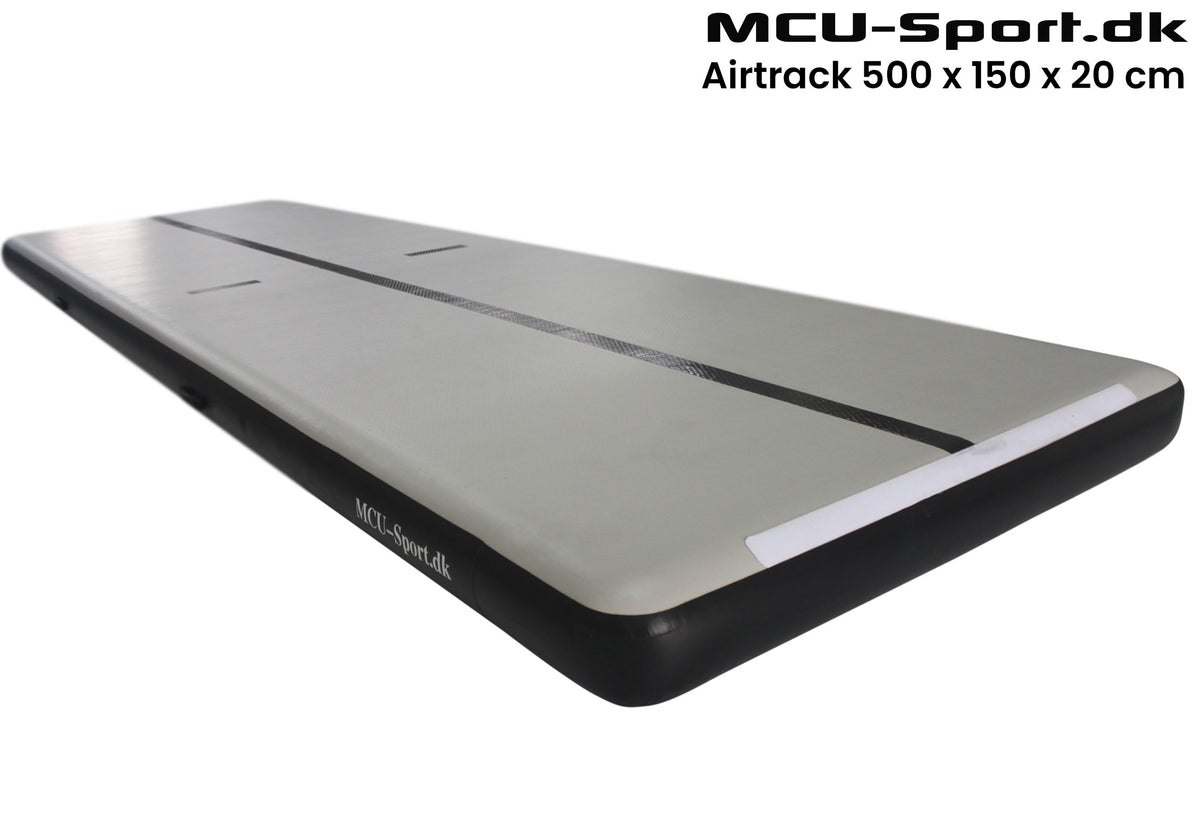 Se MCU-Sport Airtrack 500 x 150 x 20 cm ✔ Kæmpe udvalg i MCU-Sport - Køb online på udsalg og tilbud lige nu ✔ Super billig fragt og lynhurtig levering - Varenummer: MMAction-207006 og 5712548206954 på lager - Udsalg på Airtrack Få op til 69% i rabat - Shop blandt over 2.739 mærker