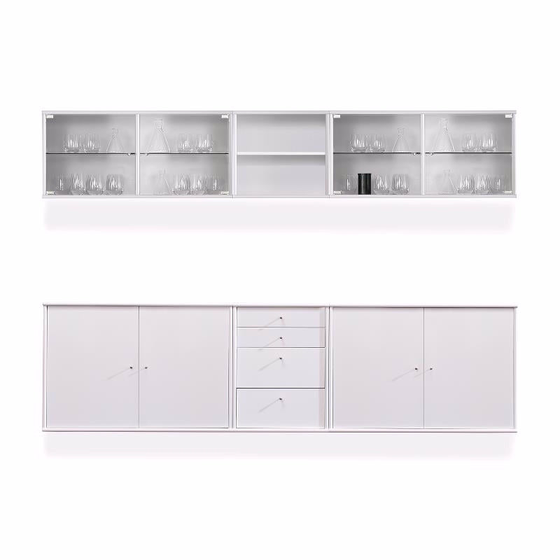 Snehvidt Mistral reolsystem på 223 cm med skænk og vitrine