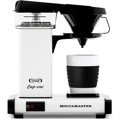 Se Moccamaster Cup-one Hvid kaffemaskine ❤ Stort online udvalg i Moccamaster ❤ Meget billig fragt og hurtig levering: 1 - 2 hverdage - Varenummer: KTO-69232 og barcode / Ean: '8712072692329 på lager - Udsalg på Kaffemaskine Spar op til 61% - Over 1354 design mærker på udsalg