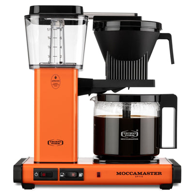 Se Moccamaster Optio kaffemaskine 1,25 liter, orange ❤ Stort online udvalg i Moccamaster ❤ Meget billig fragt og hurtig levering: 1 - 2 hverdage - Varenummer: KTO-53601 og barcode / Ean: '8712072536012 på lager - Udsalg på Kaffebrygger Spar op til 62% - Over 1334 design brands på udsalg
