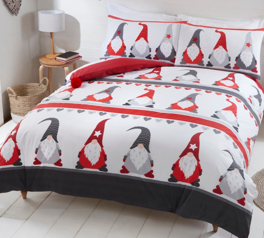 Se Nisse Sengetøj til dobbeltdyne 220x230cm ✔ Kæmpe udvalg i Bolig Magasin - Køb online på udsalg og tilbud lige nu ✔ Super billig fragt og lynhurtig levering - Varenummer: MMAction-209082 og 5027491023771 på lager - Udsalg på Jule Sengetøj Op til 57% rabat - 2.739 mærker med vilde rabatter