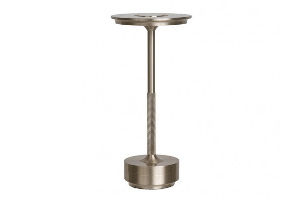 Nordic bordlampe i sølv med slankt design i metal-look