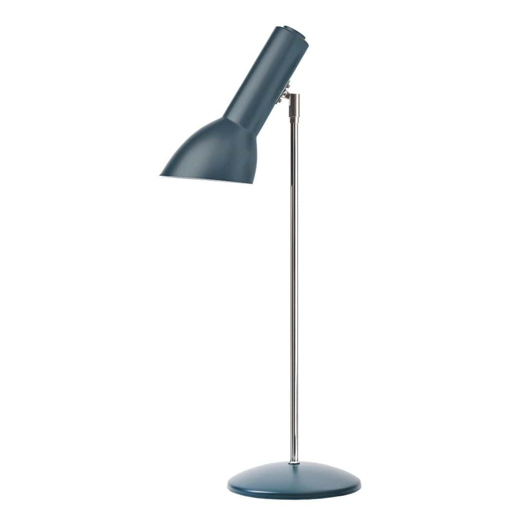 Petroleumsblå Oblique bordlampe fra CPH Lighting designet af Tom Stepp