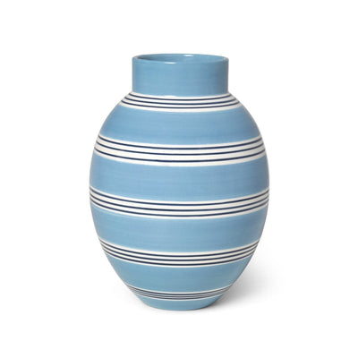 Se Kähler - Omaggio Nuovo Vase 30 cm, blå ✔ Kæmpe udvalg i Kähler ✔ Hurtig levering: 1 - 2 Hverdage samt billig fragt - Varenummer: RKTK-K690168 og barcode / Ean: '5703779185064 på lager - Udsalg på Spar op til 67% - Over 1354 design brands på udsalg