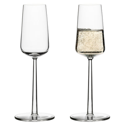Se Iittala Champagneglas Essence 2 stk klar 2 stk ✔ Kæmpe udvalg i Iittala ✔ Hurtig levering: 1 - 2 Hverdage samt billig fragt - Varenummer: KTT-13223-01 og barcode / Ean: '6411929505806 på lager - Udsalg på Servering - Glas - Champagneglas Spar op til 57% - Over 1334 design mærker på udsalg