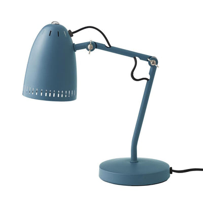 Se Superliving Dynamo bordlampe matt smoke blue (blå) ❤ Stort online udvalg i Superliving ❤ Meget billig fragt og hurtig levering: 1 - 2 hverdage - Varenummer: NDN-22165-15 og barcode / Ean: '5710825005375 på lager - Udsalg på Home & Garden - Lighting - Lamps Spar op til 62% - Over 785 kendte brands på udsalg