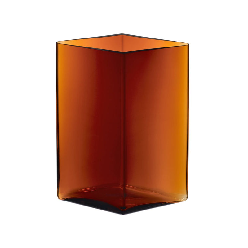 Se Iittala Ruutu vase 20,5 x 27 cm kobber ✔ Kæmpe udvalg i Iittala ✔ Hurtig levering: 1 - 2 Hverdage samt billig fragt - Varenummer: KTT-22267-01 og barcode / Ean: &
