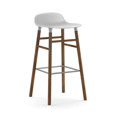 Se Normann Copenhagen Form Chair barstol valnøddeben hvid ✔ Kæmpe udvalg i Normann Copenhagen ✔ Hurtig levering: 1 - 2 Hverdage samt billig fragt - Varenummer: NDN-27594-01 og barcode / Ean: '5712396002562 på lager - Udsalg på Furniture - Chairs - Table & Bar Stools Spar op til 55% - Over 1150 kendte brands på udsalg