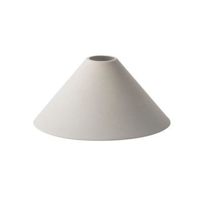 Se ferm LIVING Collect lampeskærm Cone light grey (lysegrå) ✔ Kæmpe udvalg i ferm LIVING ✔ Hurtig levering: 1 - 2 Hverdage samt billig fragt - Varenummer: NDN-28085-01 og barcode / Ean: '5704723008101 på lager - Udsalg på Home & Garden - Lighting Accessories - Lamp Shades Spar op til 63% - Over 1150 kendte brands på udsalg