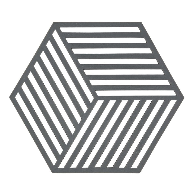 Se Zone Denmark Hexagon bordskåner kølig grå ✔ Kæmpe udvalg i Zone Denmark ✔ Hurtig levering: 1 - 2 Hverdage samt billig fragt - Varenummer: KTT-31001-02 og barcode / Ean: &