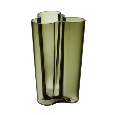 Se Iittala Alvar Aalto vase mosgrøn 251 mm ✔ Kæmpe udvalg i Iittala ✔ Hurtig levering: 1 - 2 Hverdage samt billig fragt - Varenummer: NDN-31271-02 og barcode / Ean: '6411923660730 på lager - Udsalg på Home & Garden - Decor - Vases Spar op til 52% - Over 1334 design mærker på udsalg
