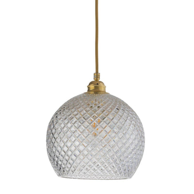 Se EBB & FLOW Rowan loftlampe Crystal Ø 22 cm small + gold-coloured cord ✔ Kæmpe udvalg i EBB & FLOW ✔ Hurtig levering: 1 - 2 Hverdage samt billig fragt - Varenummer: NDN-31556-01 og barcode / Ean: '5711863107137 på lager - Udsalg på Home & Garden - Lighting - Lamps Spar op til 62% - Over 1334 design mærker på udsalg