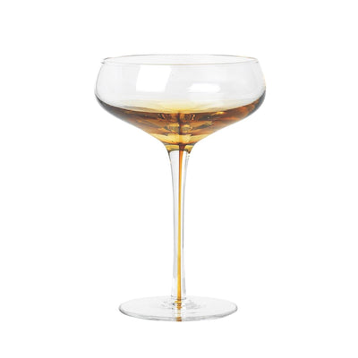 Se Broste Copenhagen Amber cocktailglas 20 cl ✔ Kæmpe udvalg i Broste Copenhagen ✔ Hurtig levering: 1 - 2 Hverdage samt billig fragt - Varenummer: KTT-32075-01 og barcode / Ean: '5710688153084 på lager - Udsalg på Servering - Glas - Cocktailglas Spar op til 56% - Over 1160 kendte mærker på udsalg