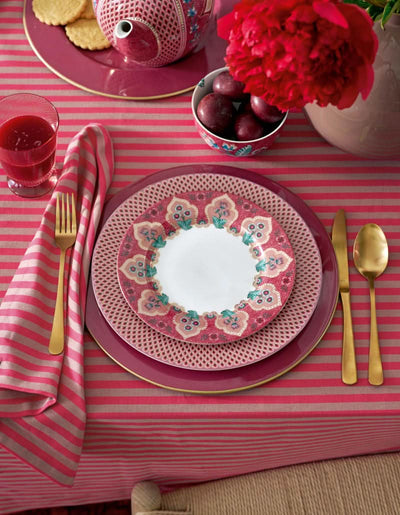 Se tilbud på Plate Flower Festival Deco Dark Pink 21cm! Billigt udsalg på Pip Studio. Hurtig levering, 1-2 hverdage. Spar op til 59%. Køb nu!