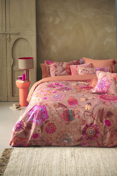Se PIP Viva La Vida Pink 140x200 på udsalg! Billigt tilbud på sengetøj fra Pip Studio. Hurtig levering, 1-2 hverdage. Spar op til 53%.