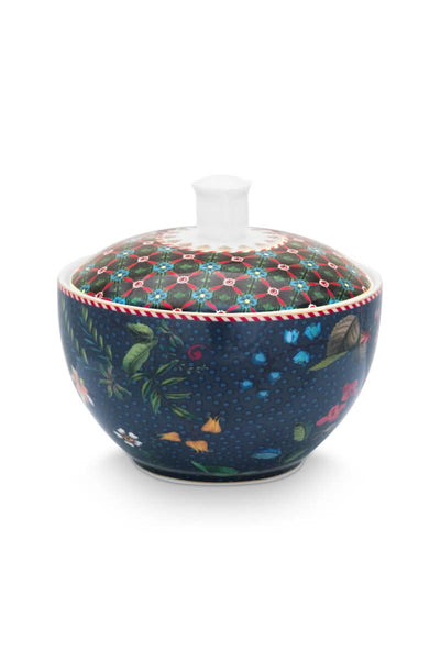 Se billigt tilbud på Sugar Bowl Berry Blues Blue 300ml! Udsalg på Pip Studio. Hurtig levering, billig fragt. Varenummer: CADEC-51.008.053. Spar op til 61%.