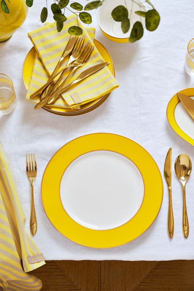 Se tilbud på Plate Pip Chique Gold-Yellow 28cm! Billigt udsalg på Pip Studio. Køb online nu! Hurtig levering, 1-2 hverdage. Varenummer: CADEC-51.001.420. Spar op til 53%.