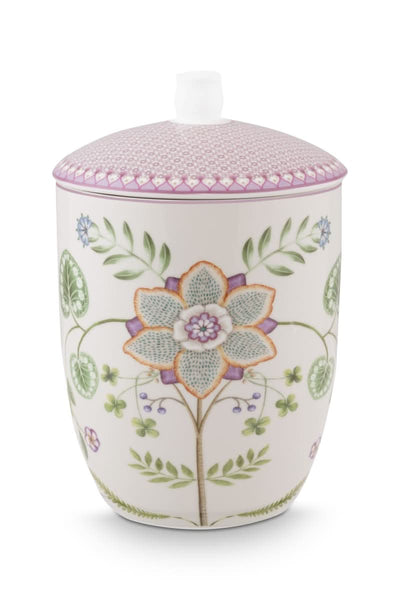 Se billigt tilbud på Storage Jar Lily&Lotus Off White 1.5ltr! Udsalg på Pip Studio. Hurtig levering, billig fragt. Varenummer: CADEC-51.009.038. Spar op til 58%.