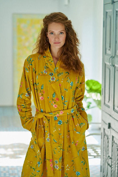 Se tilbud på Pip Studio badekåbe Les Fleurs Yellow! Billigt udsalg på Bolig > Badeværelse > Kåber & Kimino. Spar op til 57%. Hurtig levering: 1-2 hverdage.