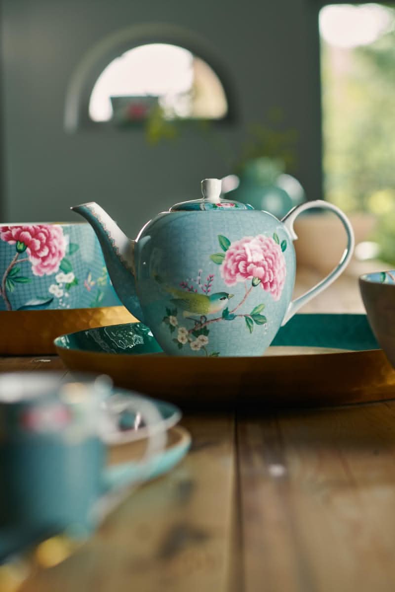 Se tilbud på Pip Studio Tea Pot Large Blushing Birds Blue 1.6ltr! Billigt udsalg, hurtig levering (1-2 hverdage) og billig fragt. Varenummer: CADEC-51.005.048. Spar op til 66%.