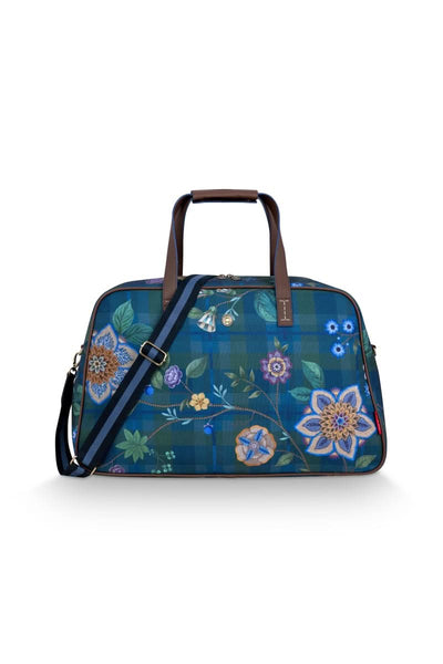 Se Tovy Weekend Bag Medium Flores Felices Dark Blue 57x22x37cm på udsalg! Billig fragt & hurtig levering (1-2 hverdage). Spar op til 57% på Pip Studio. Køb nu!