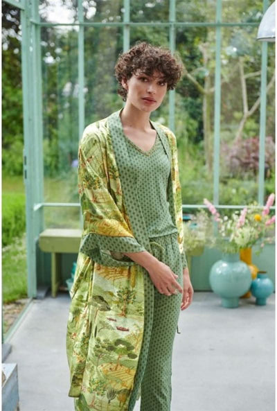 Se Noelle XXL Kimono Toscana Green på udsalg! Billig fragt & hurtig levering. Spar op til 54% på tilbud fra Pip Studio. Køb nu!