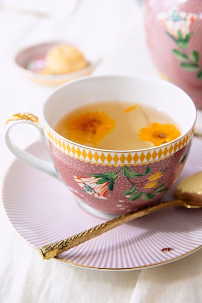 Se tilbud på Cup & Saucer La Majorelle Pink 280ml! Billigt udsalg på Pip Studio. Hurtig levering, 1-2 hverdage. Spar op til 57%.