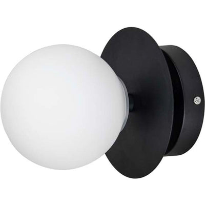 Se Globen Lighting Plafond/Væg Art Deco Lampe, hvid/sort ✔ Stort online udvalg i Globen Lighting ✔ Hurtig levering: 1 - 2 Hverdage samt billig fragt - Varenummer: KTO-694108 og barcode / Ean: '7319436941089 på lager - Udsalg på Lampe Spar op til 63% - Over 1354 kendte mærker på udsalg