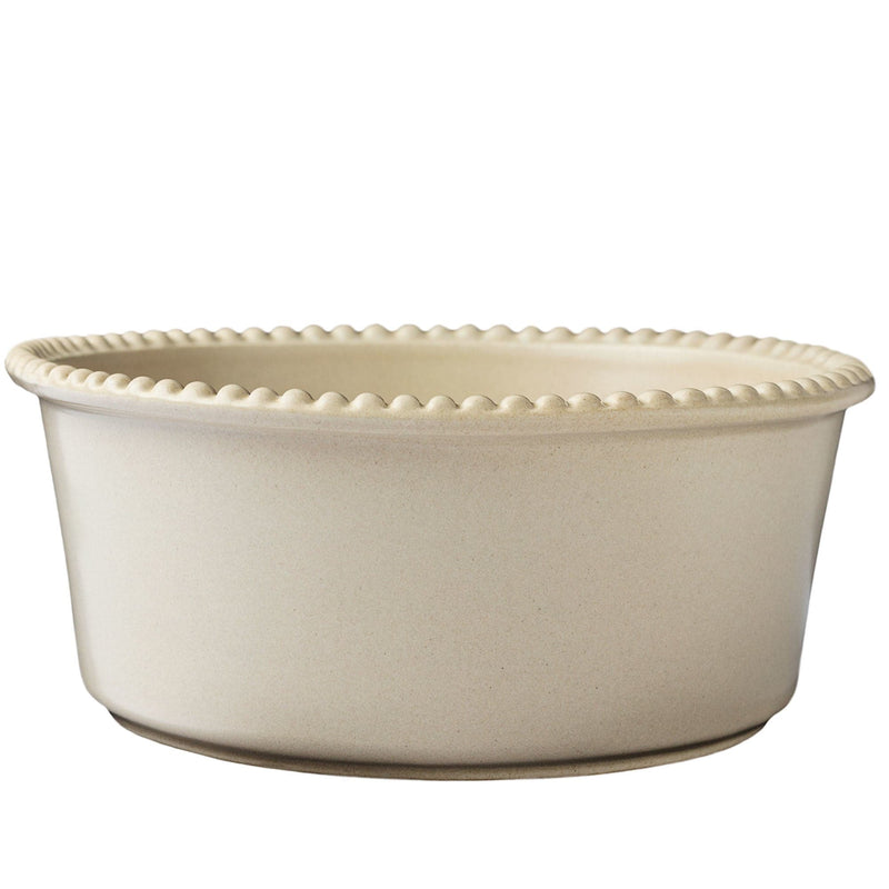 Se PotteryJo Daria serveringsskål 23 cm., sand ✔ Kæmpe udvalg i PotteryJo ✔ Meget billig fragt og hurtig levering: 1 - 2 hverdage - Varenummer: KTO-024311S-0499 og barcode / Ean: &