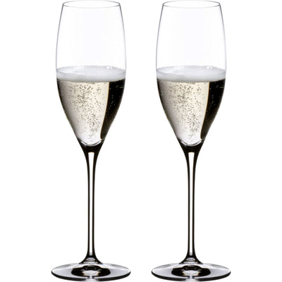 Se Riedel Vinum Cuvée Prestige Champagneglas 23 cl ✔ Stort online udvalg i Riedel ✔ Hurtig levering: 1 - 2 Hverdage samt billig fragt - Varenummer: KTO-R-6416/48 og barcode / Ean: '9006206512409 på lager - Udsalg på Champagneglas Spar op til 51% - Over 785 kendte brands på udsalg