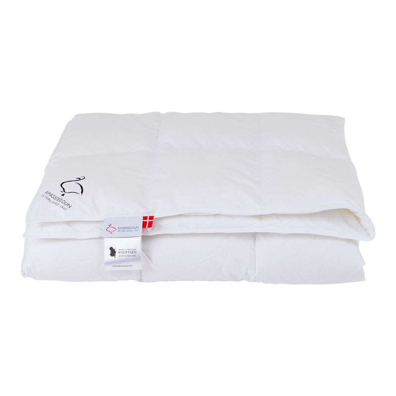 Se tilbud på SNEDRONINGEN Sval gåsedun 140x220 cm - Billig fragt & hurtig levering (1-2 hverdage). Spar op til 57% på udsalg!